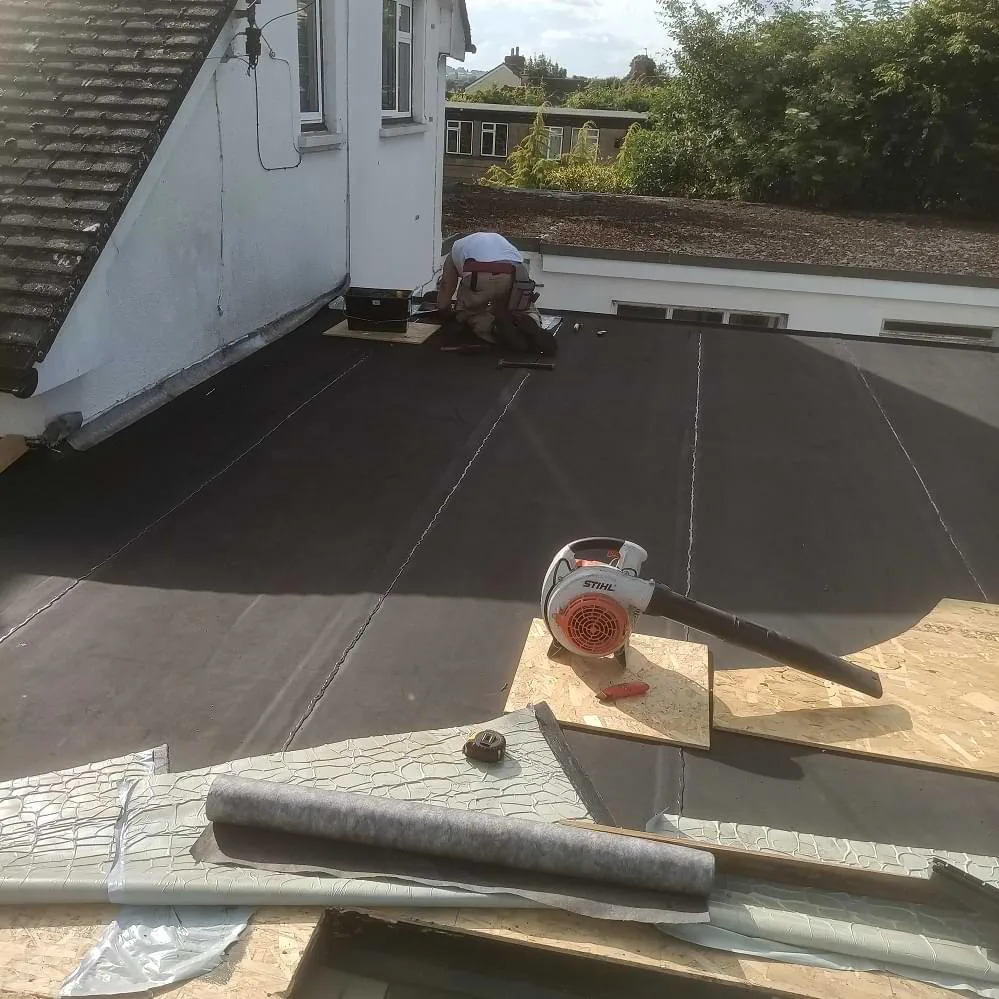 Epdm rubber roofing work EPDM rubber roofing work