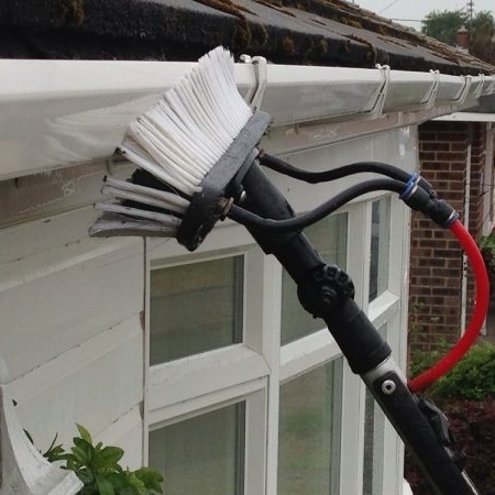 professional fascia cleaning service